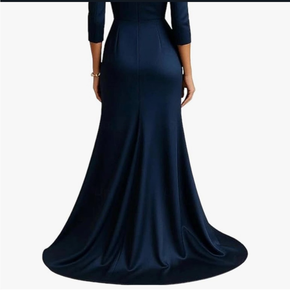 Elegant Navy Maxi Dress with Draped Waist - Picture 5 of 5
